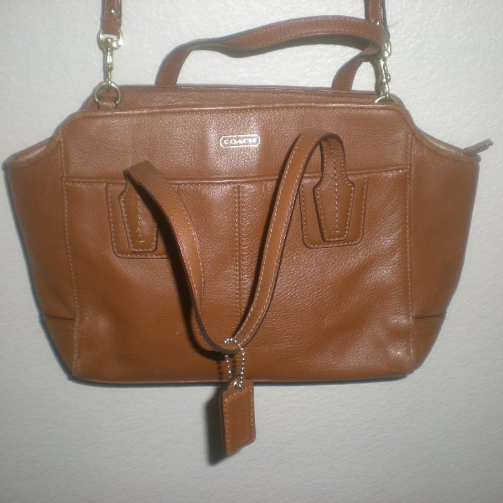Coach Taylor Bette Mini Crossbosy Bag